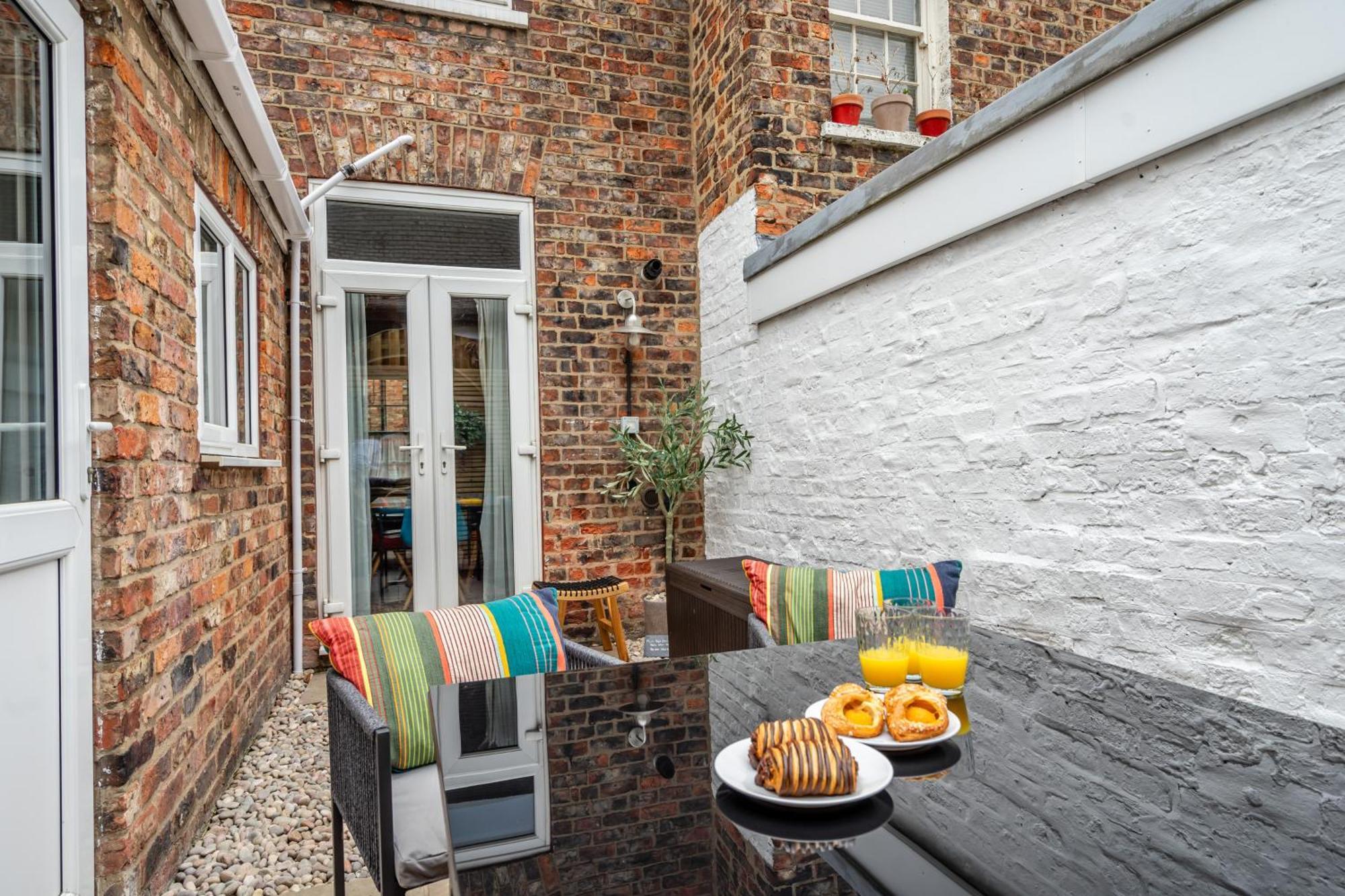 Buckingham Townhouse Villa York Luaran gambar